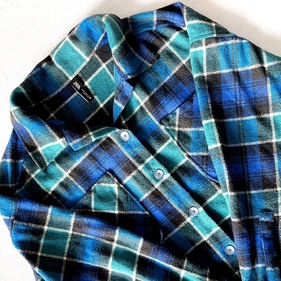 ZARA Plaid Overshirt - Picture 4 of 10
